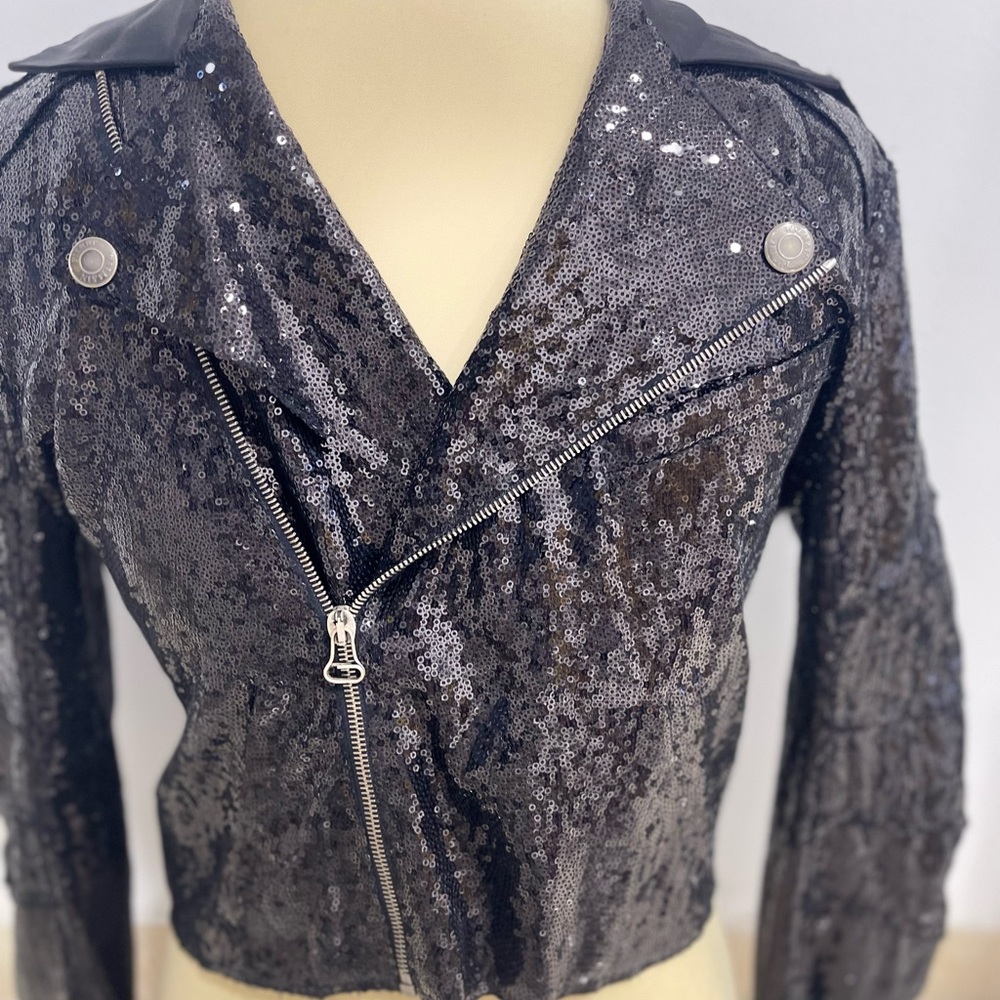 PIERRE BALMAIN PARIS Ladies Vintage Navy Blue Boyfriend Style Knee Length Blazer